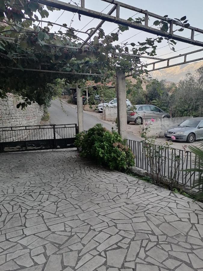 Guest House Garden Budva Exterior photo