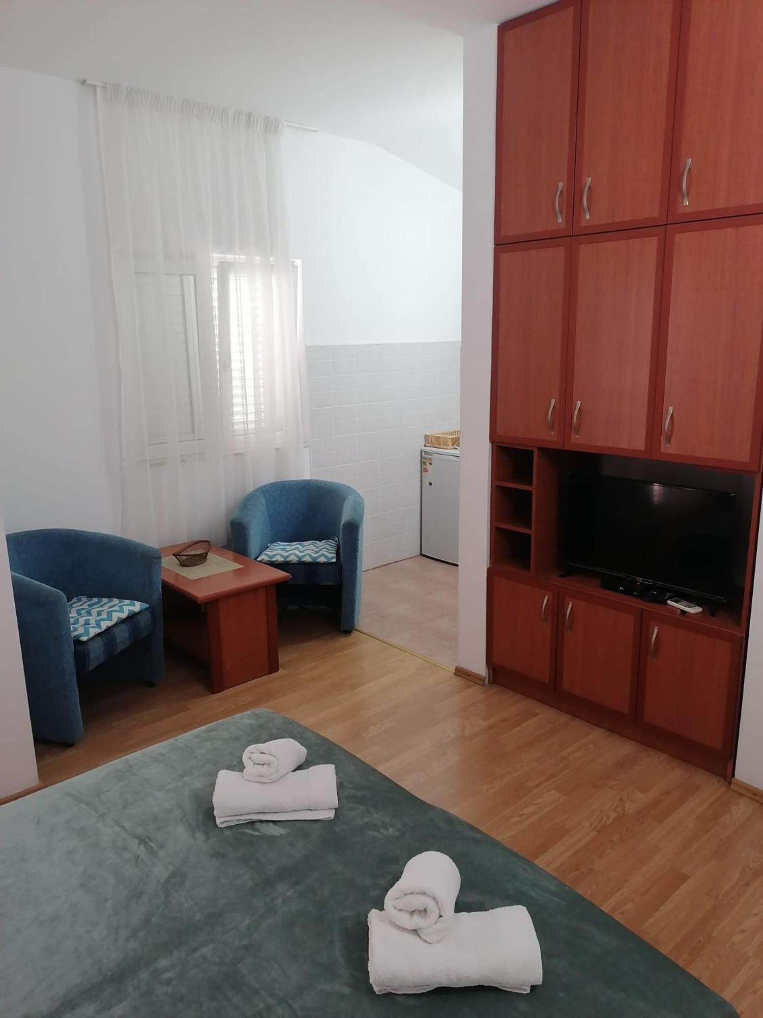 Guest House Garden Budva Exterior photo